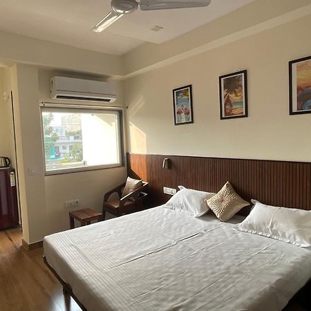 Downtown Studios Gurgaon Dış mekan fotoğraf
