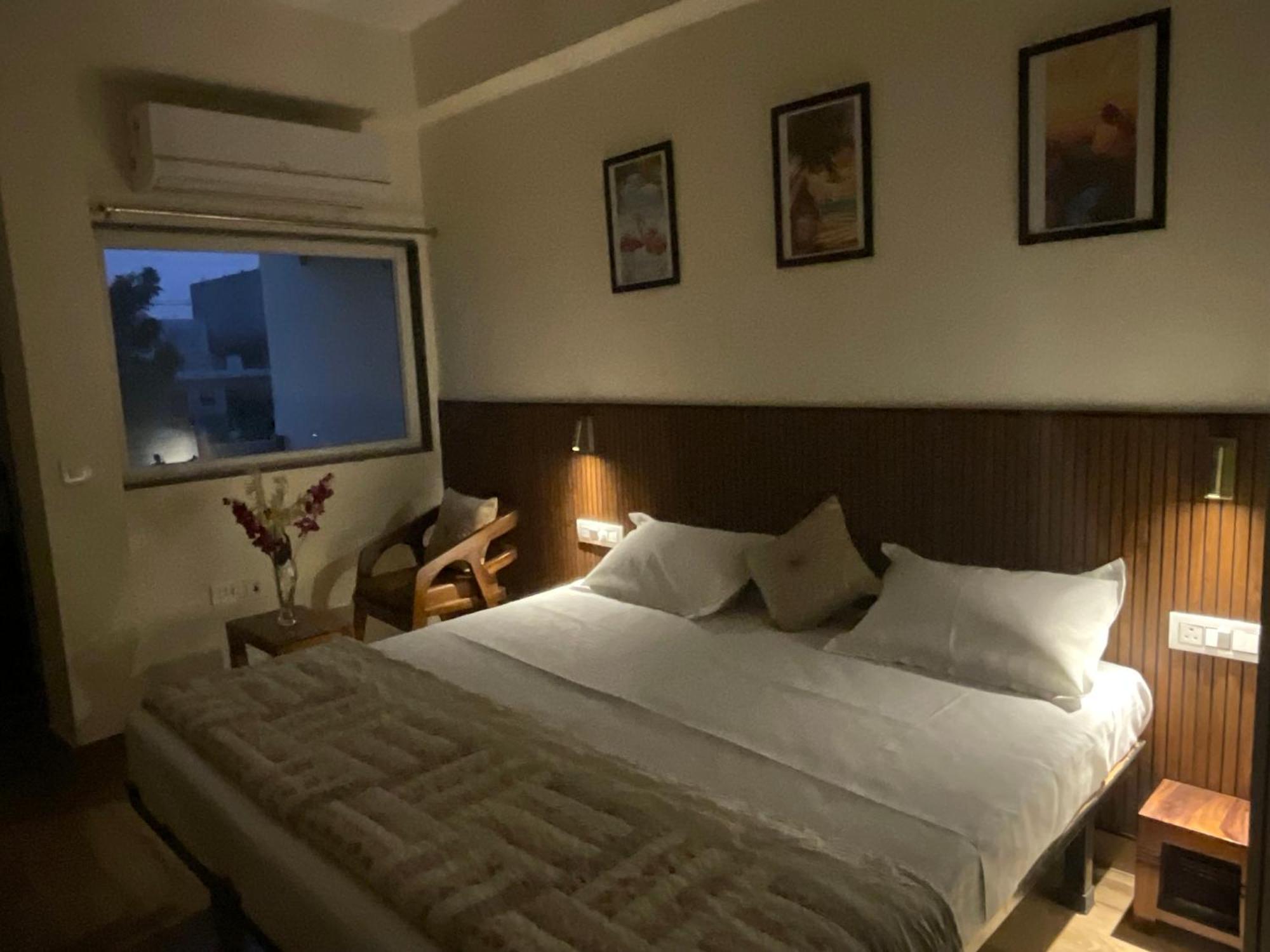 Downtown Studios Gurgaon Dış mekan fotoğraf