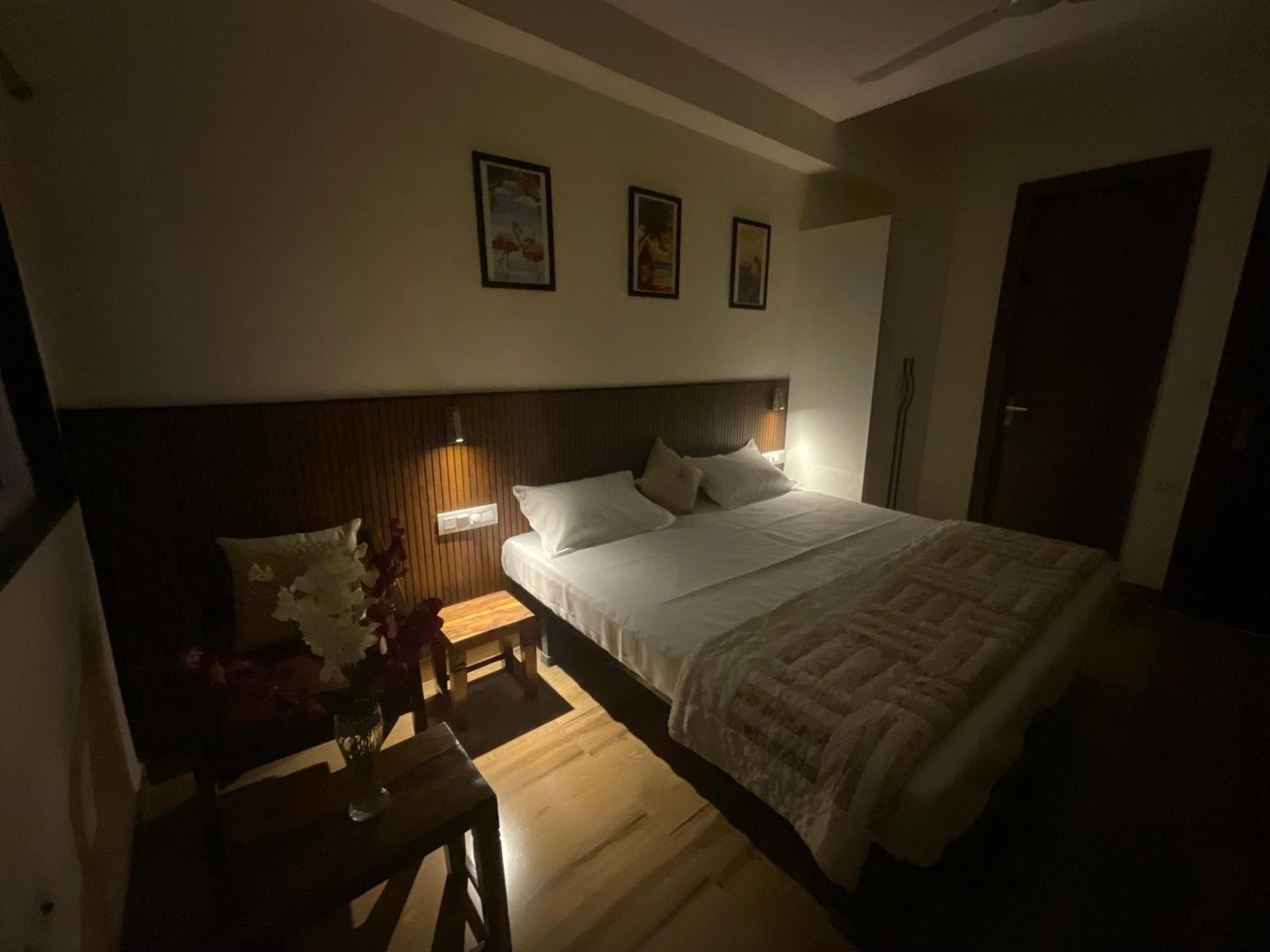 Downtown Studios Gurgaon Dış mekan fotoğraf