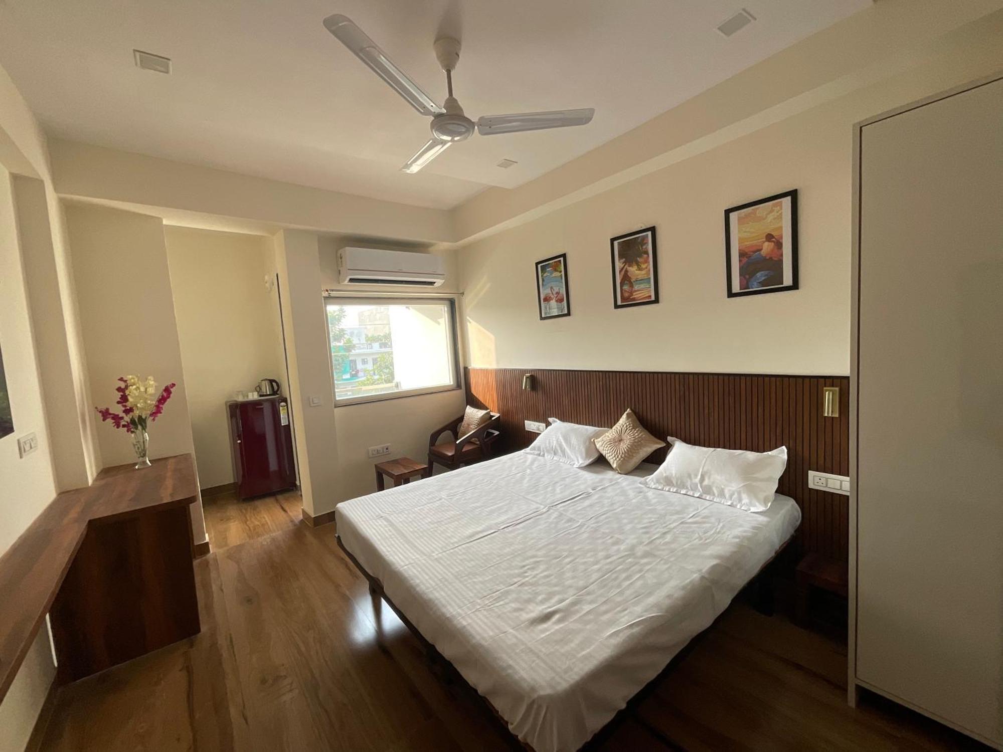 Downtown Studios Gurgaon Dış mekan fotoğraf